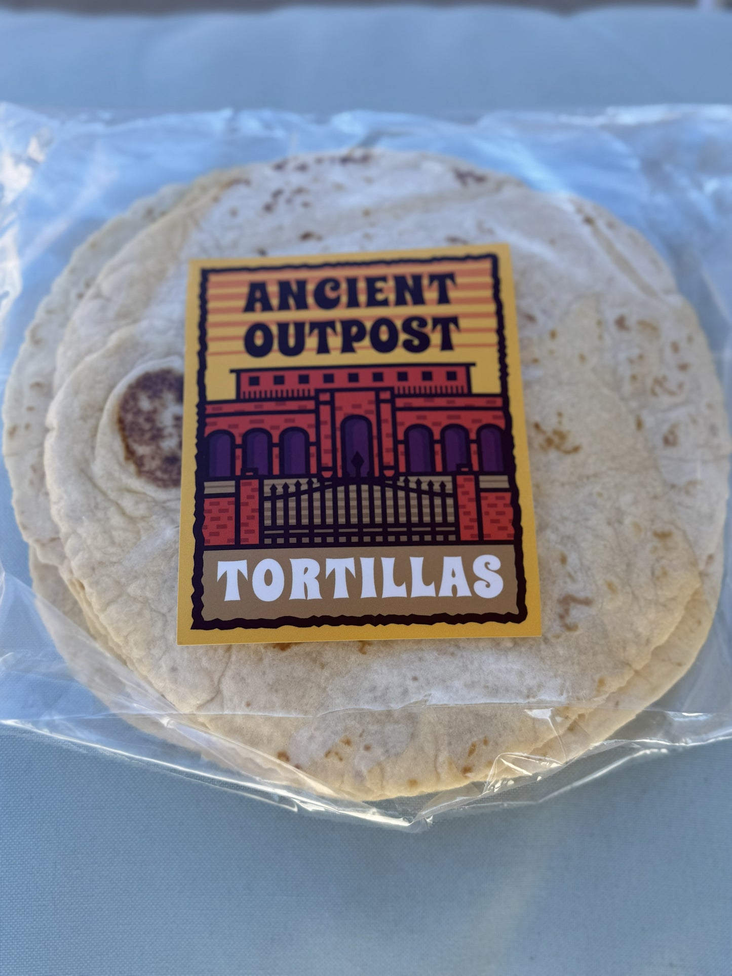 Green Chile Flour Tortillas (1 doz.)